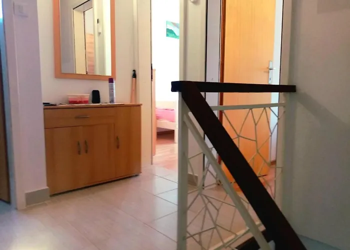 Dora ## Lägenhet Crikvenica