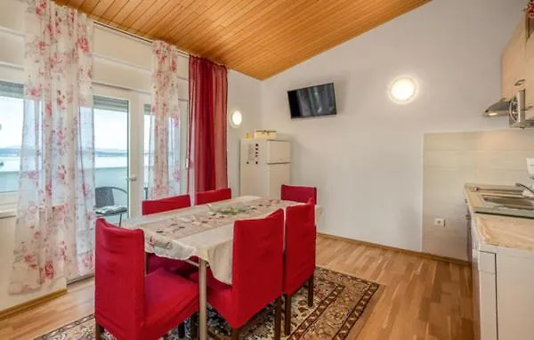 Dora ## Διαμέρισμα Crikvenica